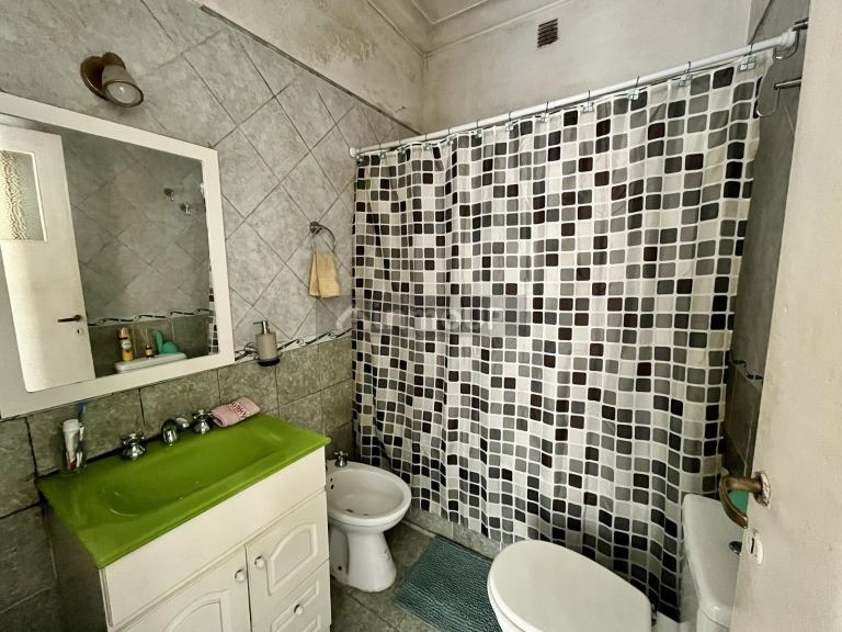 Casa en Venta en Moron, G.B.A. Zona Oeste