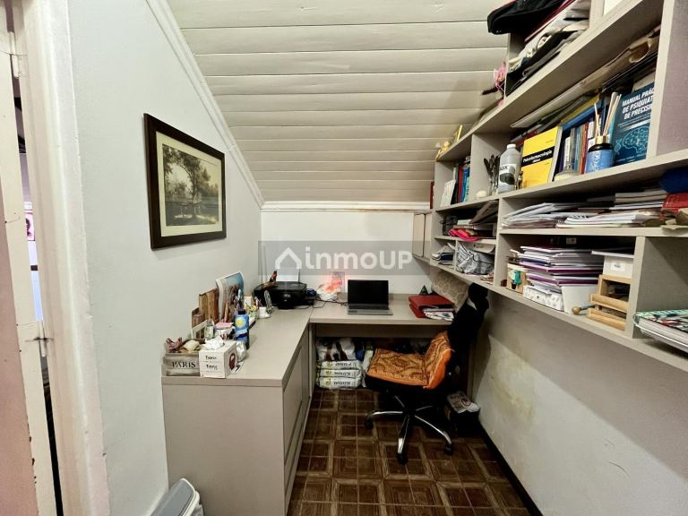 Casa en Venta en Moron, G.B.A. Zona Oeste