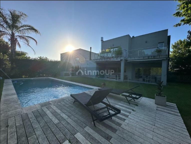 Casa en Venta en Berazategui, G.B.A. Zona Sur