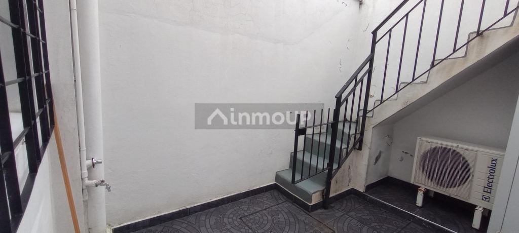 Casa en Venta en Moron, G.B.A. Zona Oeste