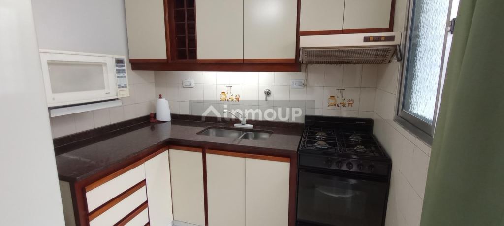 Casa en Venta en Moron, G.B.A. Zona Oeste