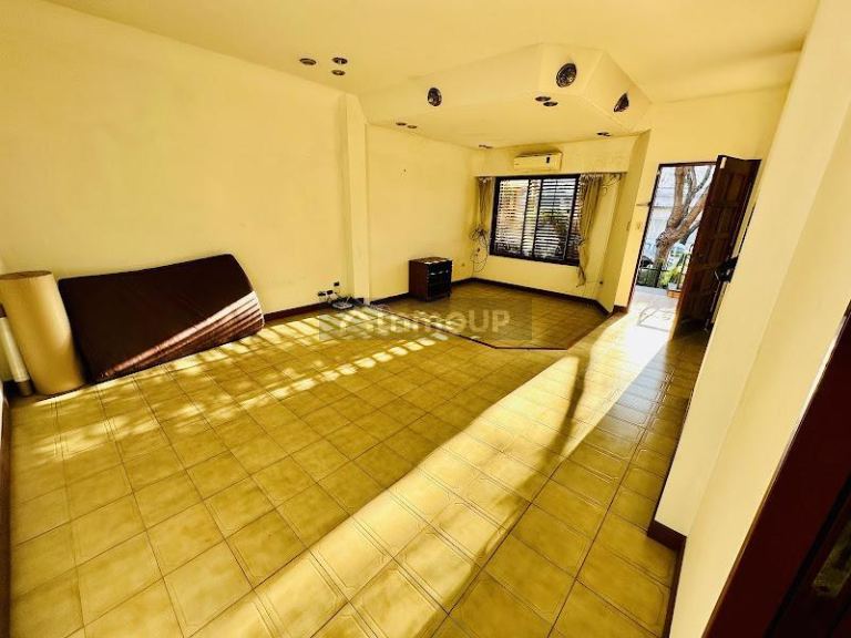 Casa en Alquiler en Villa Devoto, Capital Federal