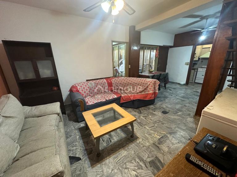 P H en Venta en Villa Pueyrredon, Capital Federal