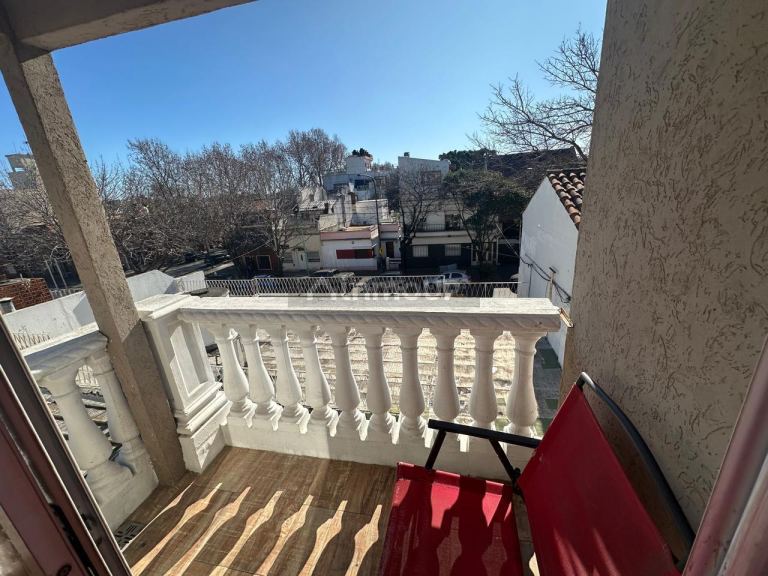 P H en Venta en Villa Pueyrredon, Capital Federal