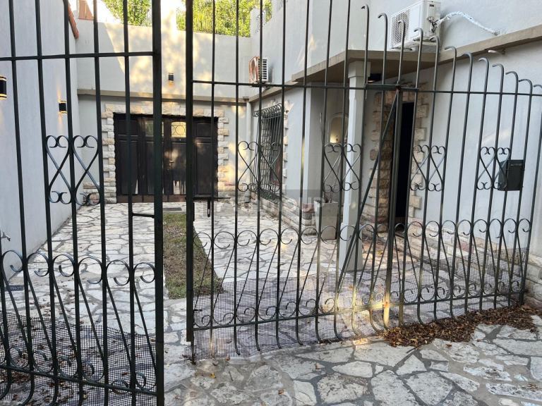 Casa en Venta en Lomas de Zamora, G.B.A. Zona Sur