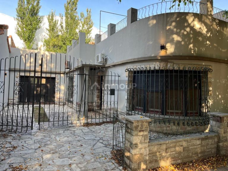Casa en Venta en Lomas de Zamora, G.B.A. Zona Sur