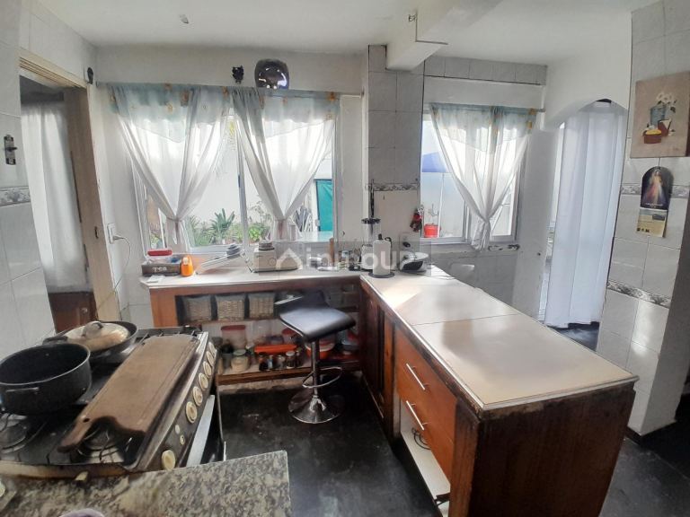 P H en Venta en Parque Avellaneda, Capital Federal