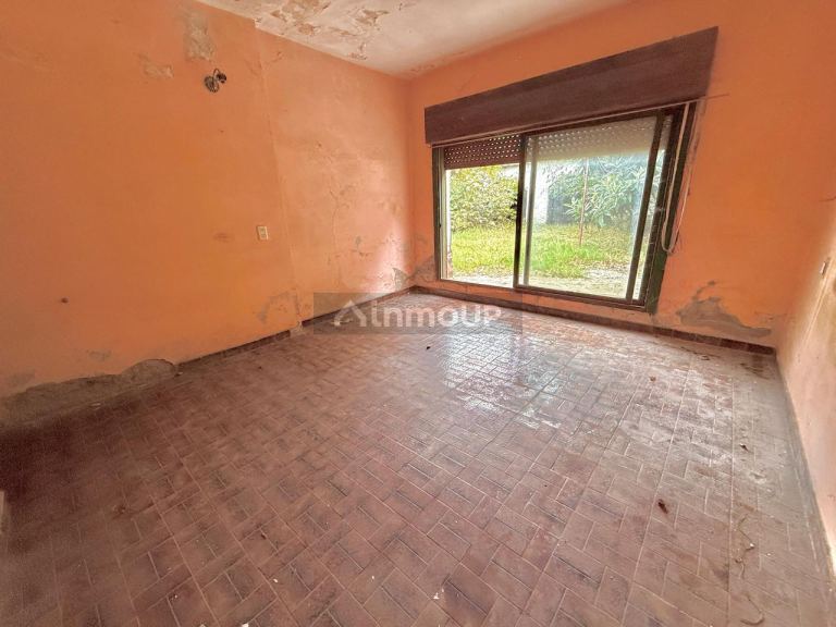 Casa en Venta en Tres de Febrero, G.B.A. Zona Oeste