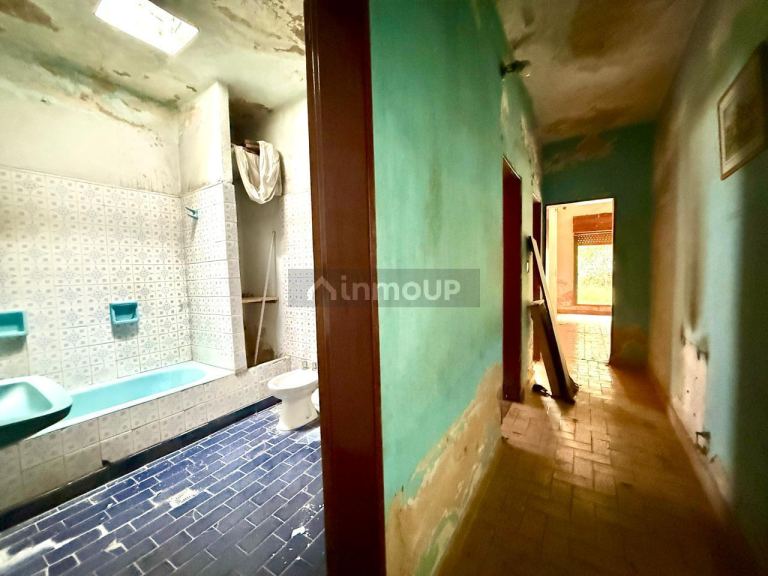 Casa en Venta en Tres de Febrero, G.B.A. Zona Oeste