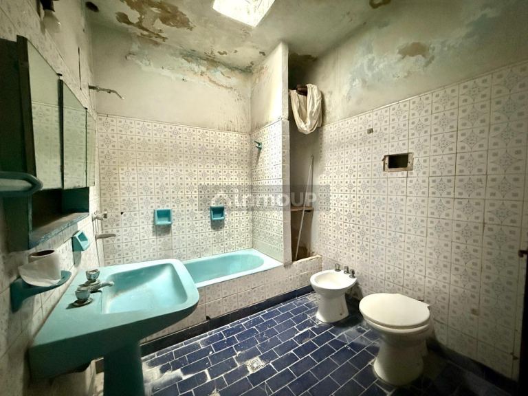 Casa en Venta en Tres de Febrero, G.B.A. Zona Oeste
