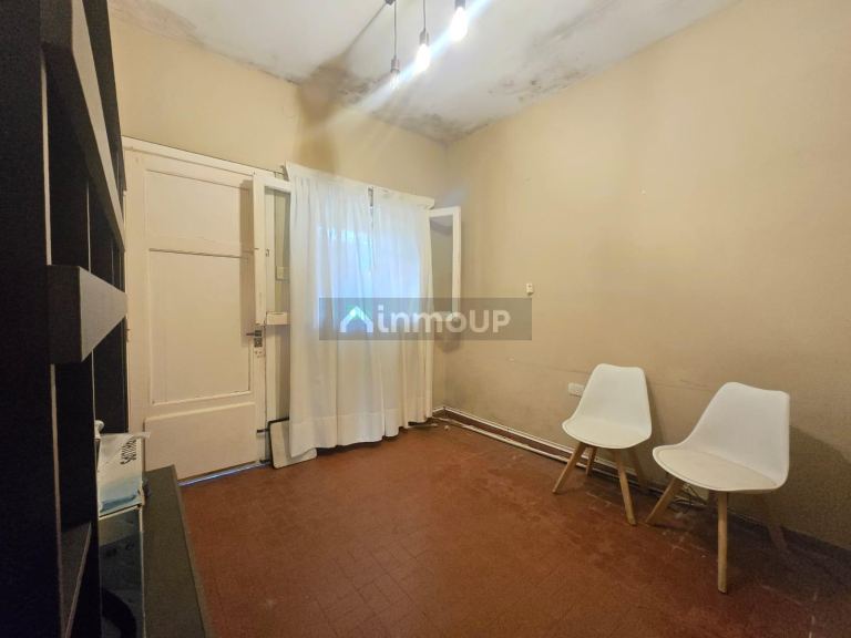 Casa en Venta en Moron, G.B.A. Zona Oeste