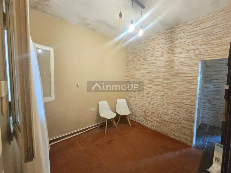 Casa en Venta en Moron, G.B.A. Zona Oeste