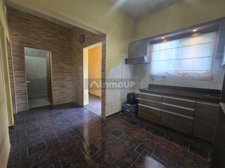 Casa en Venta en Moron, G.B.A. Zona Oeste