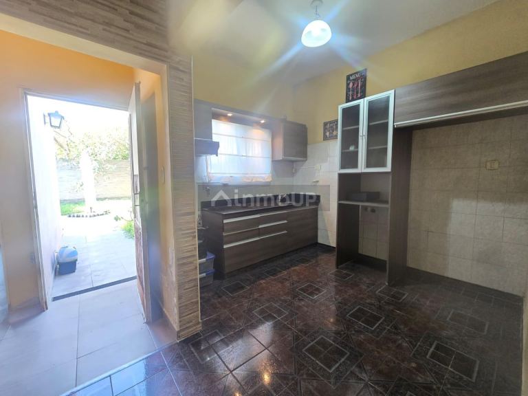 Casa en Venta en Moron, G.B.A. Zona Oeste