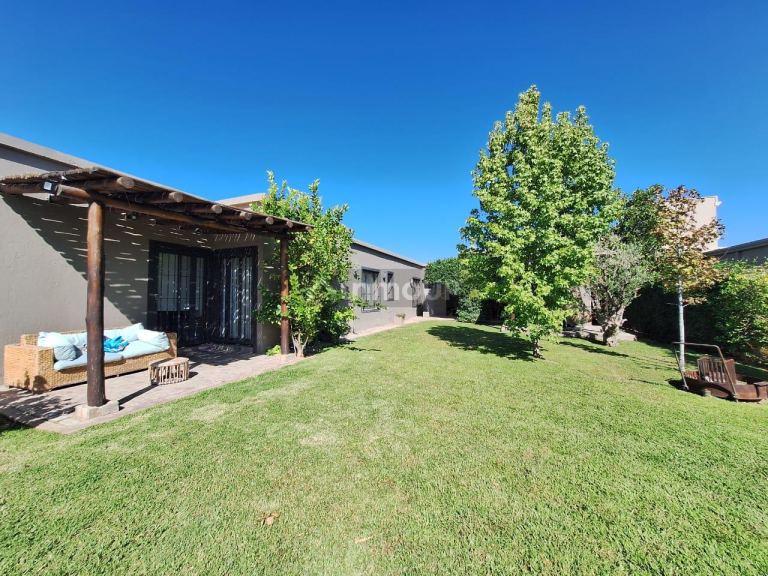 Casa en Alquiler en Lujan de Cuyo, Mendoza