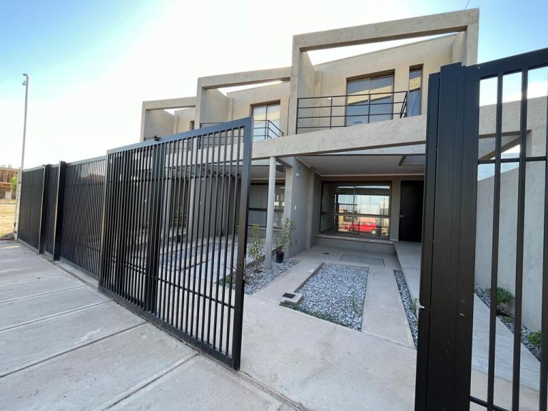 Duplex en Venta en Lujan de Cuyo, Mendoza