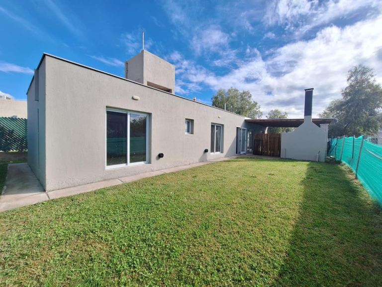 Casa en Alquiler en Lujan de Cuyo, Mendoza
