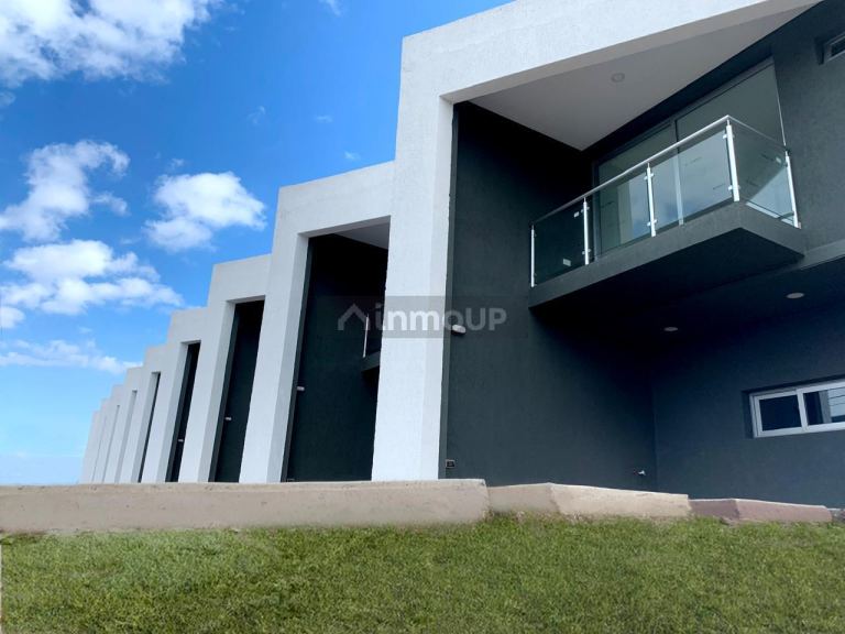 Duplex en Venta en Guaymallen, Mendoza