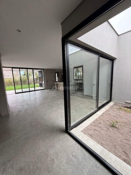 Casa en Alquiler en Lujan de Cuyo, Mendoza