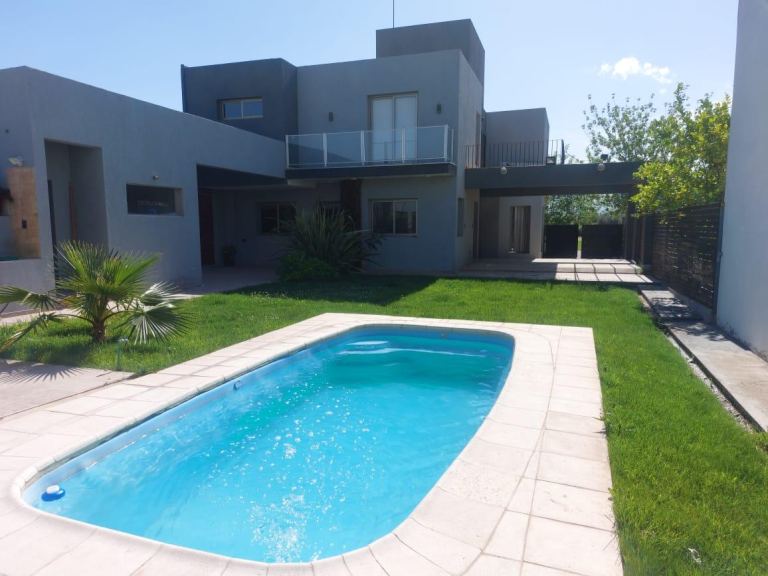 Casa en Alquiler en Maipu, Mendoza