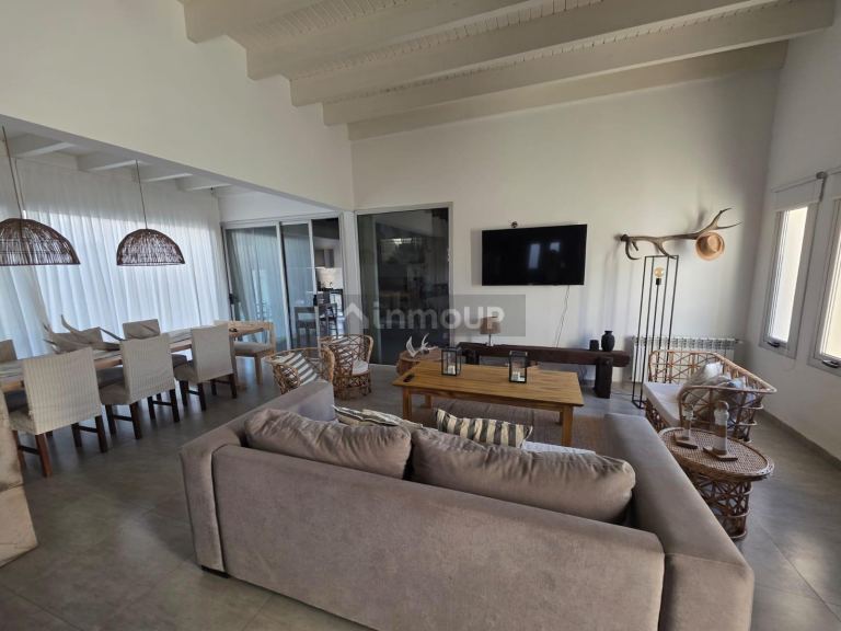 Casa en Alquiler en Maipu, Mendoza