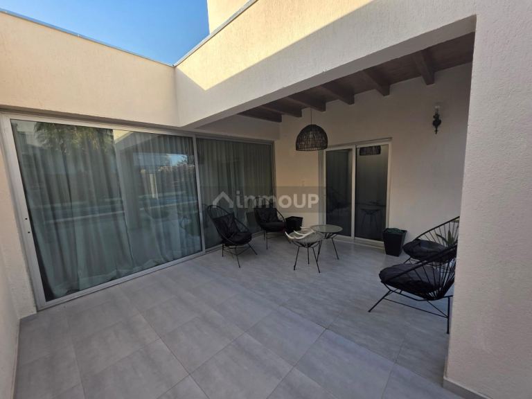 Casa en Alquiler en Maipu, Mendoza