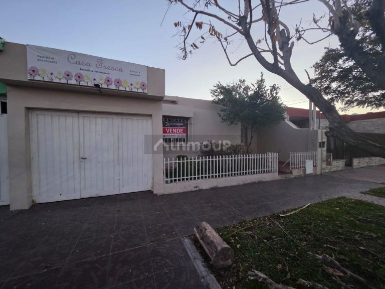 Casa en Venta en Maipu, Mendoza