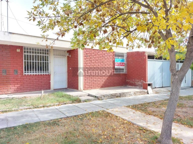 Casa en Alquiler en Maipu, Mendoza