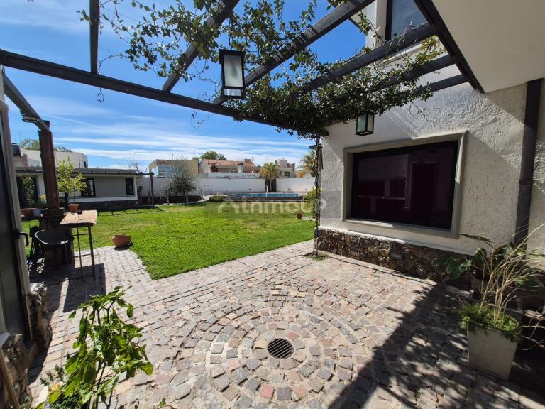 Casa en Venta en Maipu, Mendoza