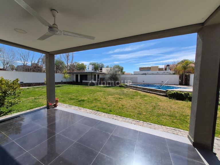 Casa en Venta en Maipu, Mendoza