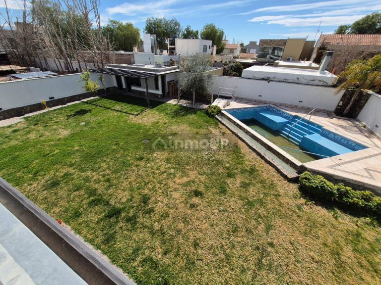 Casa en Venta en Maipu, Mendoza