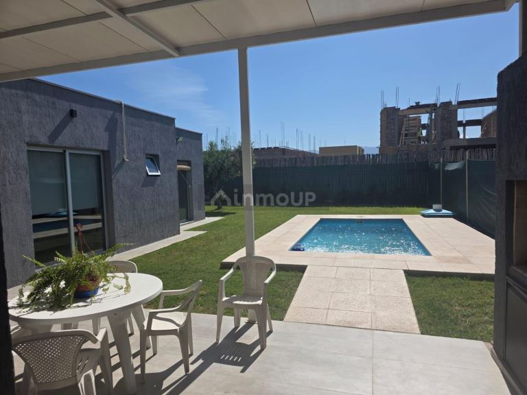 Casa en Venta en Maipu, Mendoza