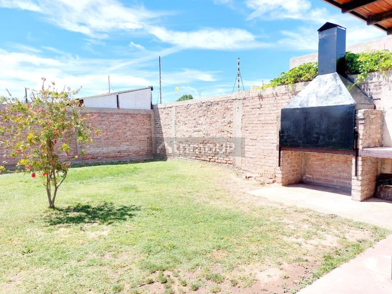 Casa en Alquiler en Maipu, Mendoza
