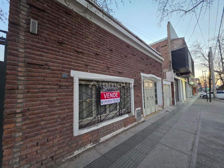 Casa en Venta en Guaymallen, Mendoza