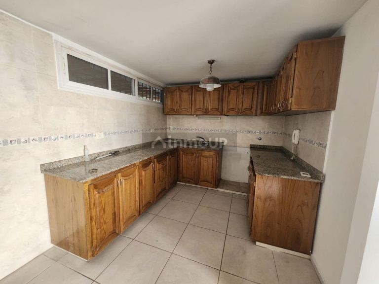 Casa en Venta en Godoy Cruz, Mendoza - USD 130.000 | Inmoup - 6