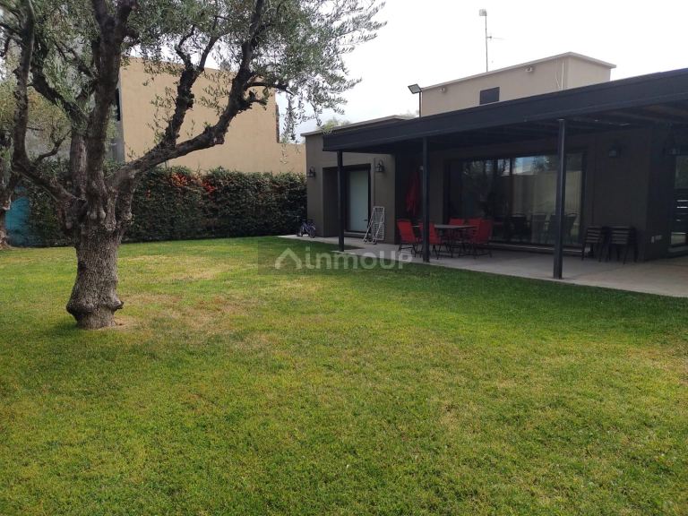 Casa en Venta en Maipu, Mendoza