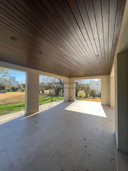 Casa en Venta en Funes, Santa Fe - USD 980.000 | Inmoup - 13