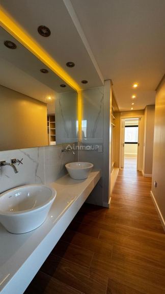 Casa en Venta en Funes, Santa Fe