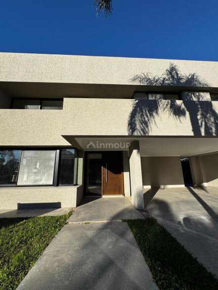 Casa en Venta en Funes, Santa Fe
