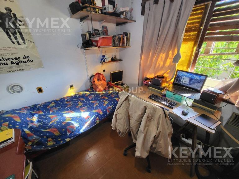 P H en Venta en Merlo, G.B.A. Zona Oeste