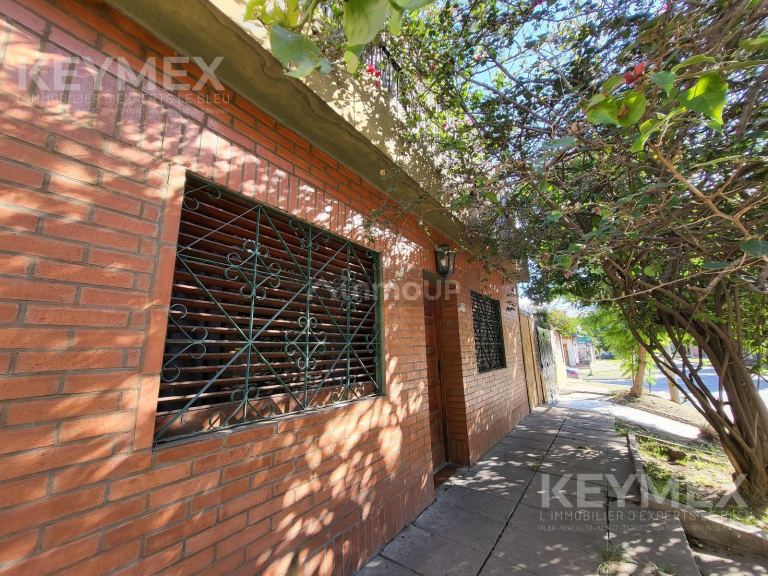P H en Venta en Merlo, G.B.A. Zona Oeste