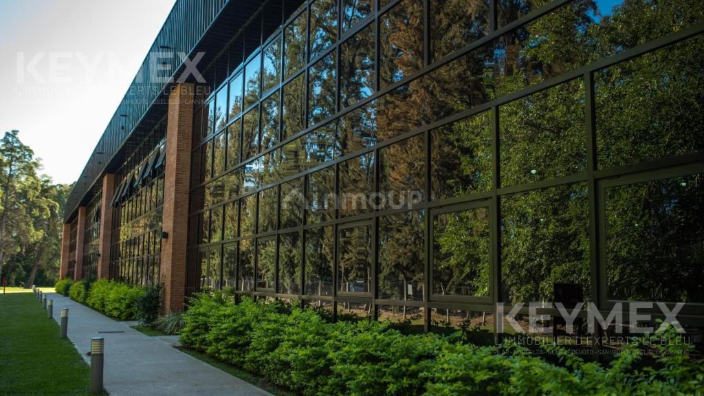 Edificio en Alquiler en Pilar, G.B.A. Zona Norte