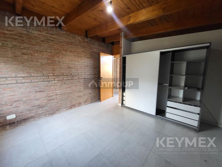 Casa en Venta en Marcos Paz, G.B.A. Zona Oeste