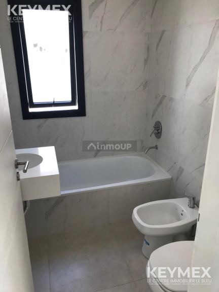 P H en Venta en Escobar, G.B.A. Zona Norte