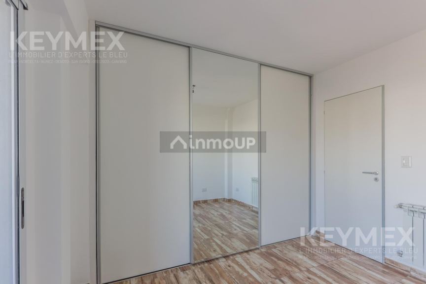 Departamento en Venta en Moron, G.B.A. Zona Oeste