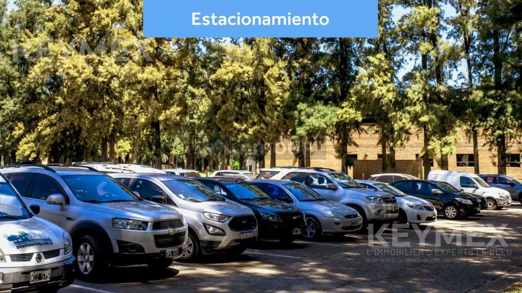 Oficina en Alquiler en Pilar, G.B.A. Zona Norte