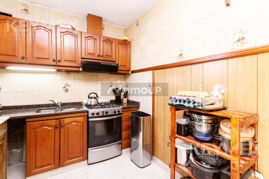 P H en Venta en Lanus, G.B.A. Zona Sur