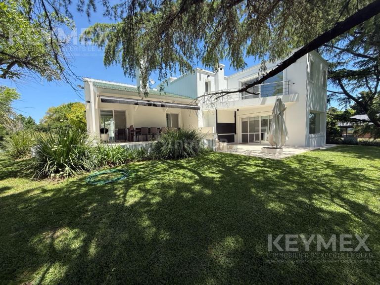 Casa en Venta en Pilar, G.B.A. Zona Norte