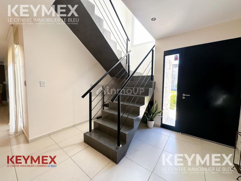 Casa en Venta en San Vicente, G.B.A. Zona Sur