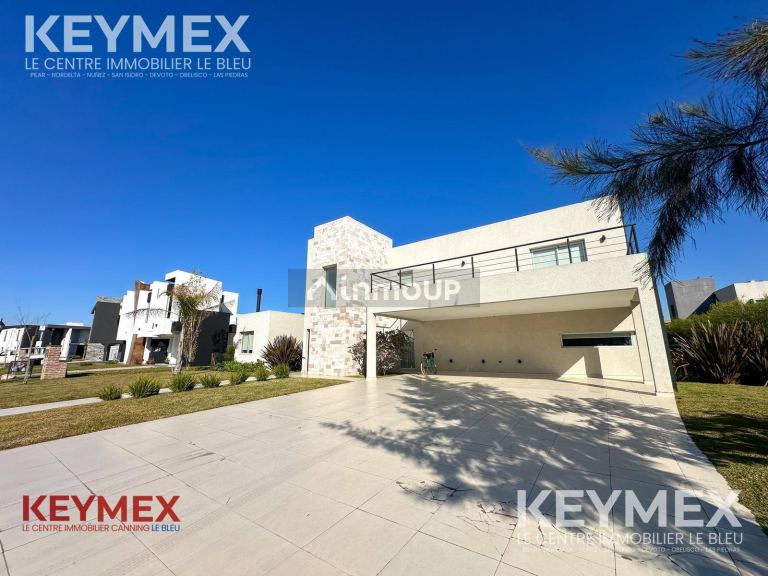 Casa en Venta en San Vicente, G.B.A. Zona Sur